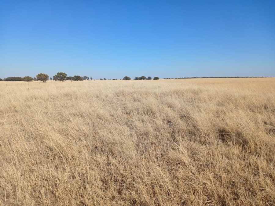  Bedroom Property for Sale in Vryburg Rural North West
